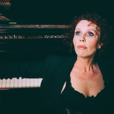 Fiona Ross presents Moments in My Notebook